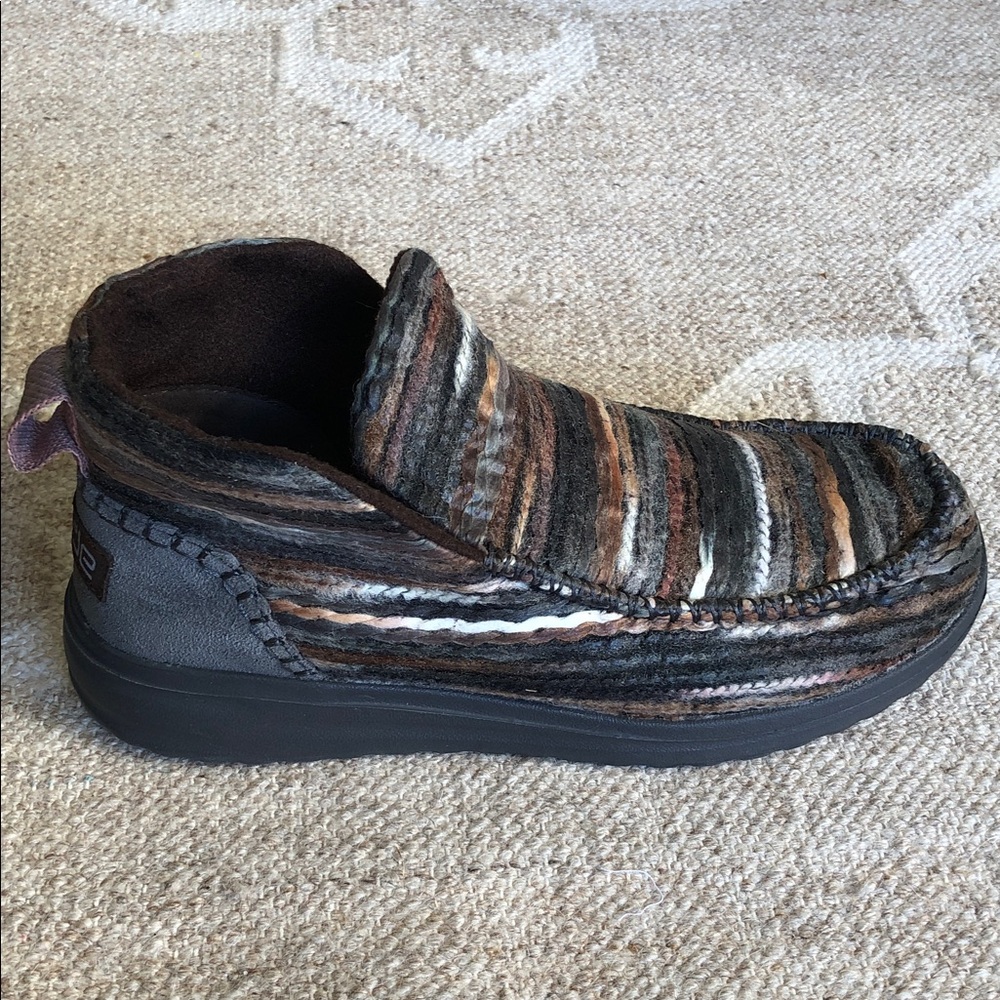 Hey Dude Denny Tie-Dye Women’s Slip-on Bootie Brown Gray Size 8